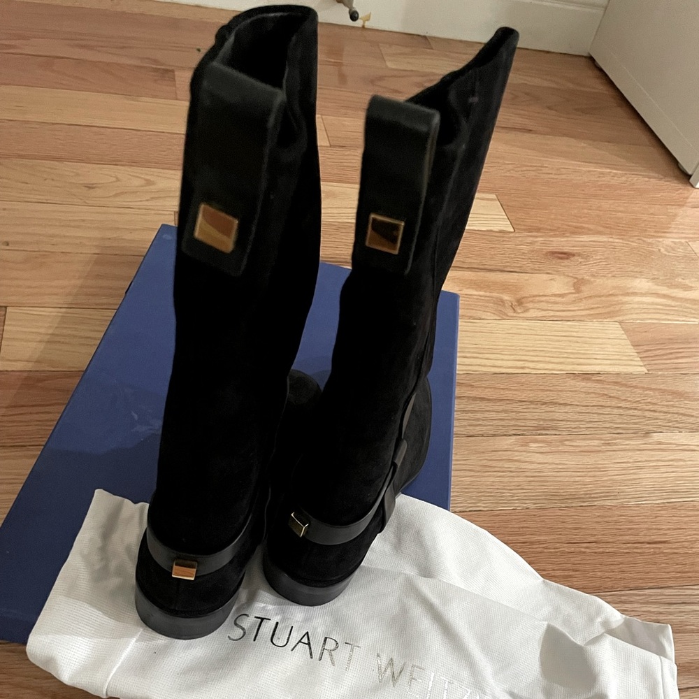 Stuart Weitzman boots worn once